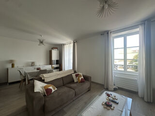  Appartement à louer 3 pièces 61 m²