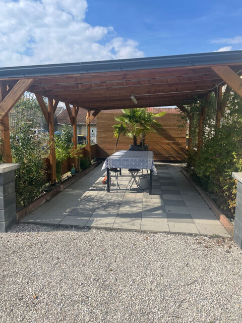   En exclusivit� chez Girardi Immobilier , cet appartement T4 de 90 m2 au 1 er �tage . Appartement - 4 pi�ce(s) - 90 m�