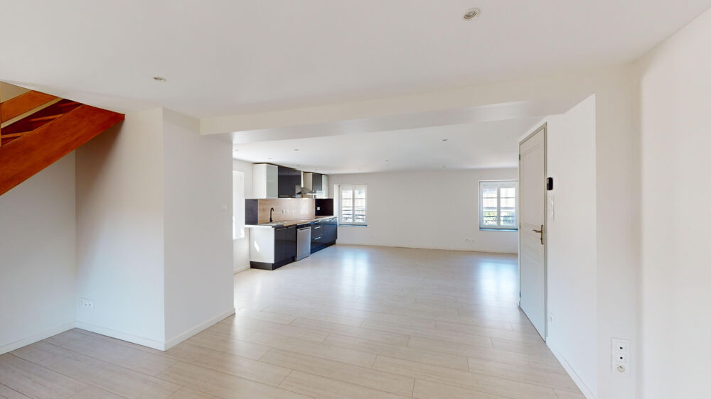 EXCLUSIVITÉ - Duplex F4 à Giromagny