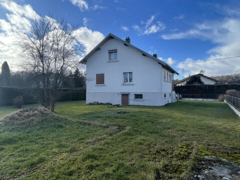   Uniquement chez Girardi Immobilier en exclusivit� , Badevel , Maison � r�nover sur 8,7 ares de terrain . Maison - 5 pi�ce(s) - 94 m�