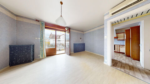 Girardi Immobilier vous présente cette charmante maison de 7 pièces maison sur un beau terrain de 410 m2 dans 175960 Audincourt (25400)
