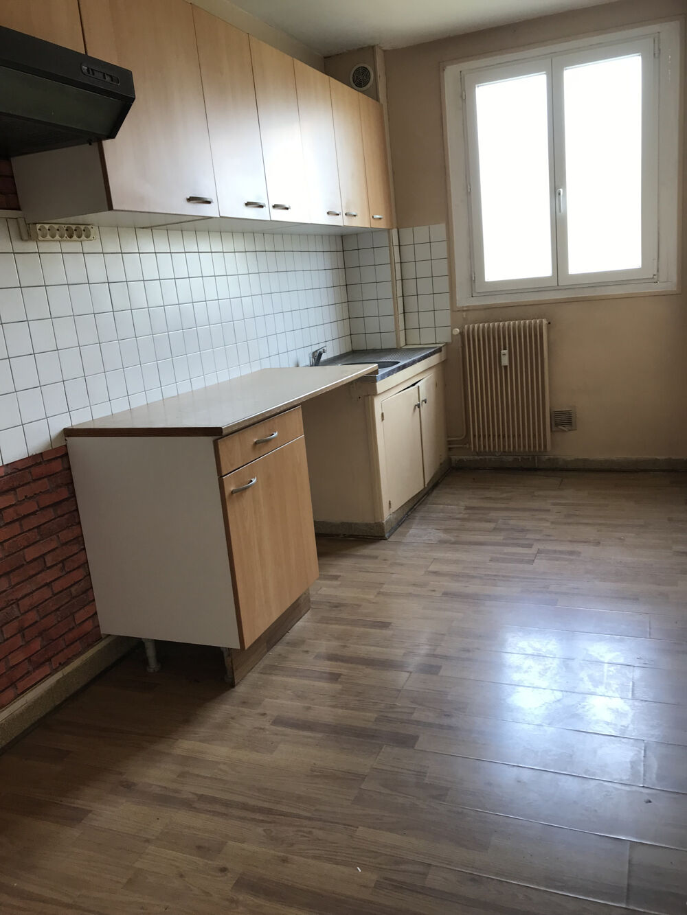 Girardi Immobilier vous présente ce bel appartement de 4 pièces avec la possibilité de faire 3 chambres