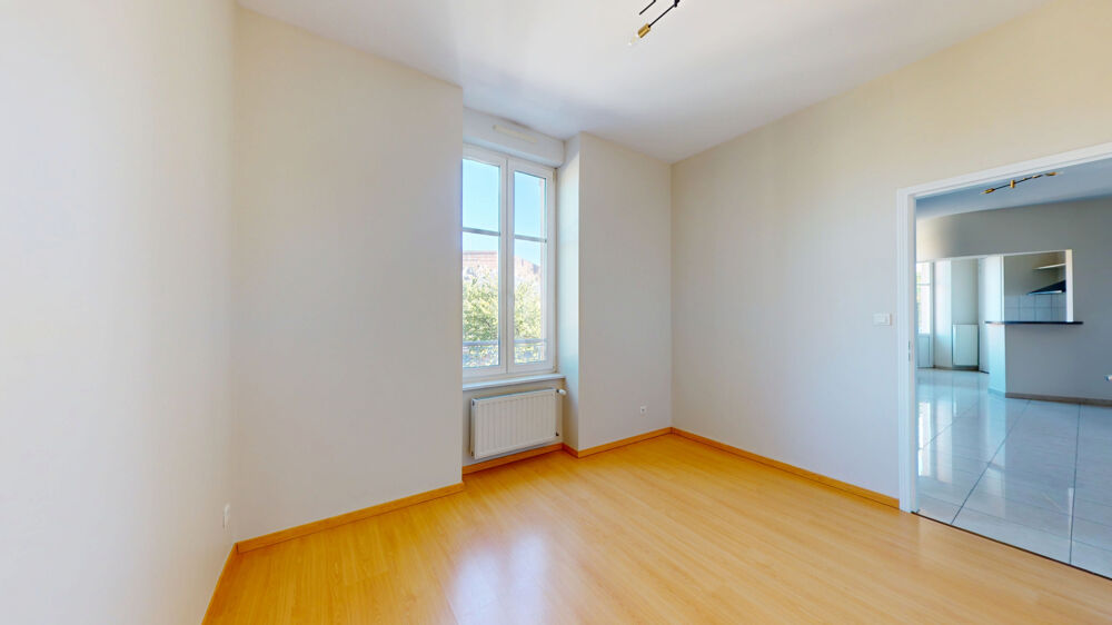 Location Appartement À louer   Spacieux appartement de 81 m2 au cœur de Belfort Belfort