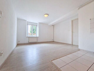  Appartement à louer 3 pièces 60 m²