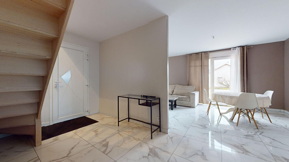 Vente Maison Girardi Immobilier vous prsente cette charmante maison construite en 2018 de 102 m2 sur 5,78 ares de terrain Courcelles les montbeliard