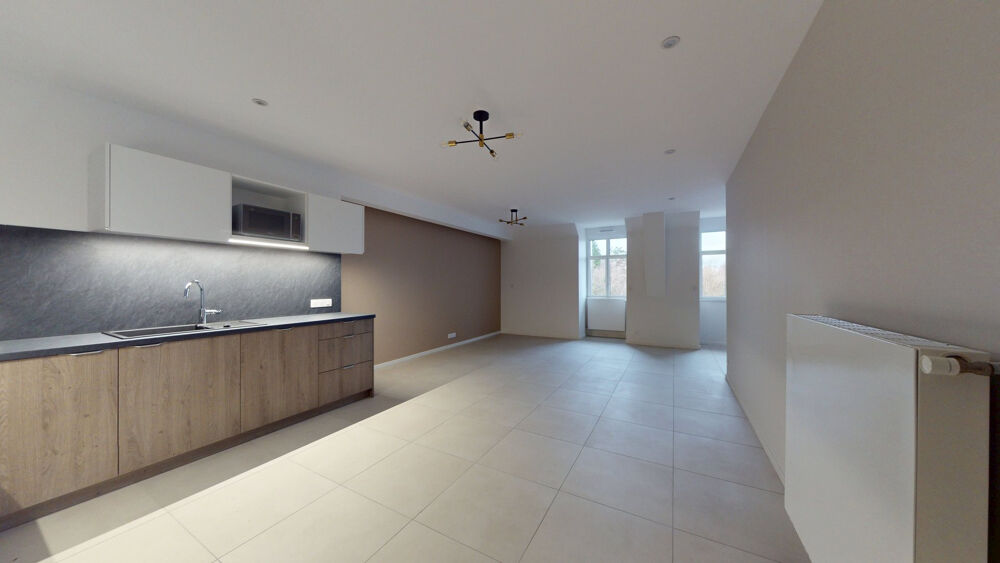 Location Appartement Bavilliers magnifique T3 rénové - deuxième étage d'une très belle monopropriété arborée Bavilliers