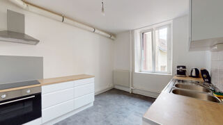  Appartement à louer 3 pièces 74 m²
