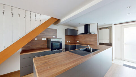   Girardi Immobilier vous prsente en exclusivit ce charmant duplex en rez-de-jardin de 71 m2 rnov Appartement - 3 pice(s) - 71 m