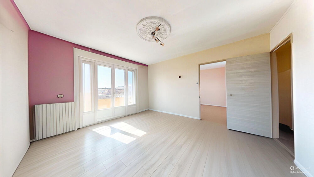 Vente Appartement Seulement chez Girardi Immobilier en exclusivité pour vous , un appartement de 4 pièces rue de Ferrette ! Belfort
