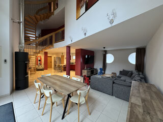  Duplex/triplex � vendre 6 pi�ces 161 m�