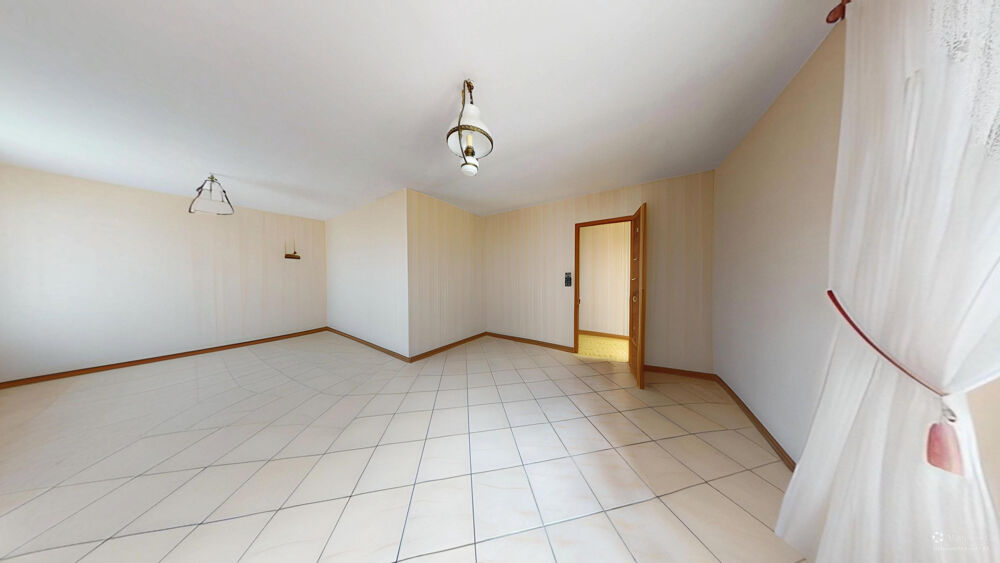 Vente Maison Exclusivité, Girardi Immobilier, uniquement chez nous pour vous à Arcey, cette charmante maison à rafraîchir. Arcey
