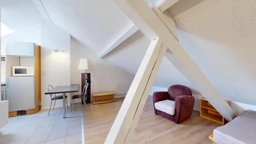 Location Appartement À louer   Studio semi-meublé à Masevaux Masevaux