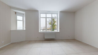  Appartement � louer 5 pi�ces 107 m�