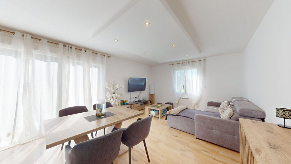 Vente Maison Maison familiale de 130 m2 avec suite parentale au rez-de-chaussée et terrain de 545 m2 Tremoins