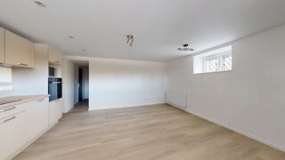  Appartement à louer 1 pièce 46 m²
