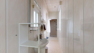  Appartement à louer 2 pièces 45 m²