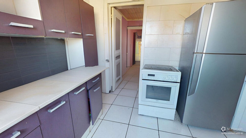 Uniquement chez Girardi Immobilier pour vous, une maison mitoyenne de 96 m2 à rénover.