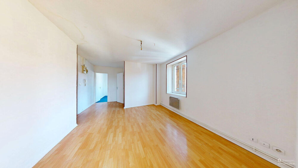Uniquement chez Girardi, à rafraîchir, un appartement de 37 m2 dans une petite copropriété au calme à Valdoie