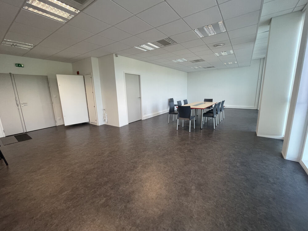   Chez Girardi Immobilier, des bureaux à la jonction ! Meroux