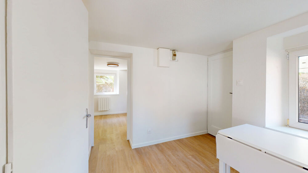 Location Appartement Studio meublé 26,1 m2   Rez-de-chaussée Belfort