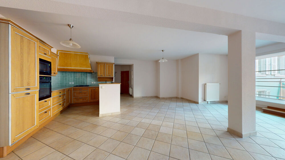 APPARTEMENT - 114,46 m2 - 4 Pièces