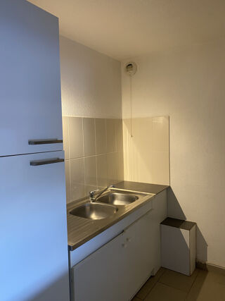  Appartement à louer 2 pièces 35 m²