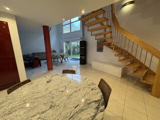  Duplex/triplex � vendre 6 pi�ces 161 m�