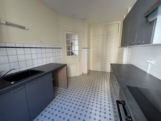  Appartement  vendre 6 pices 125 m