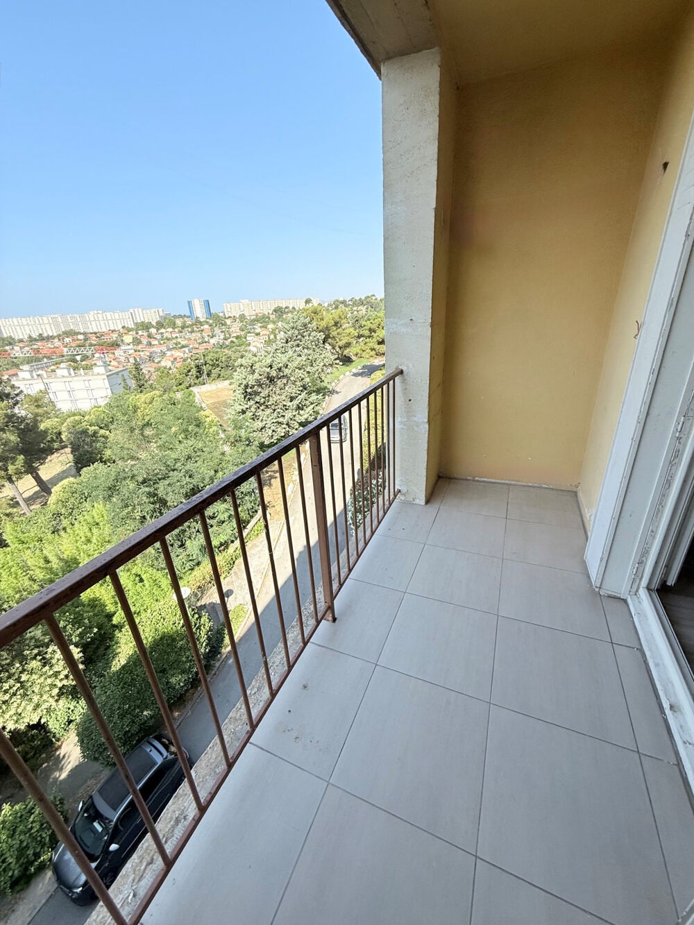 Vente Appartement Beau T4 Traversant de 66m2 avec balcon Marseille 13