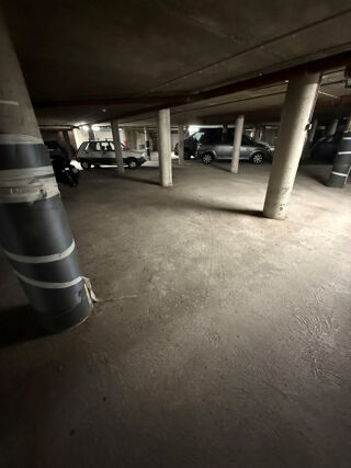  Parking / Garage à vendre 1 pièce 14 m²