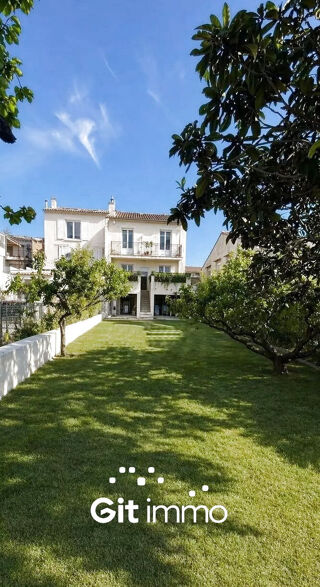 Immeuble à vendre 327 m²