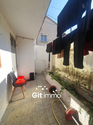  Immeuble � vendre 4 pi�ces 64 m�