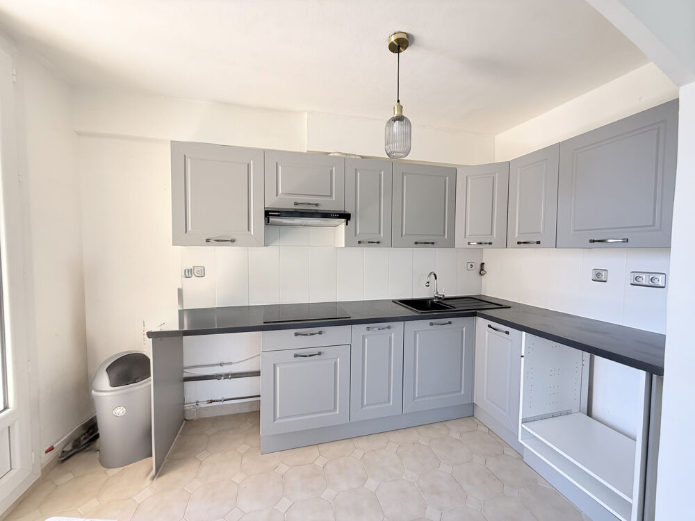 Vente Appartement Trés beau T4 de 63,77m2 LC,avec balcon Marseille 10