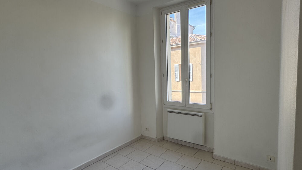 Vente Appartement T3 lumineux avec vue sur le Palais Longchamp Marseille 4