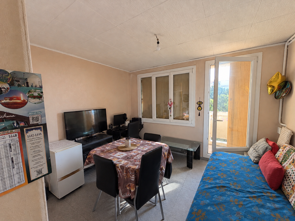 Vente Appartement MARSEILLE 15    T2 AVEC BALCON VENDU LOUÉ   10,7% DE RENTABILITÉ BRUTE Marseille 15