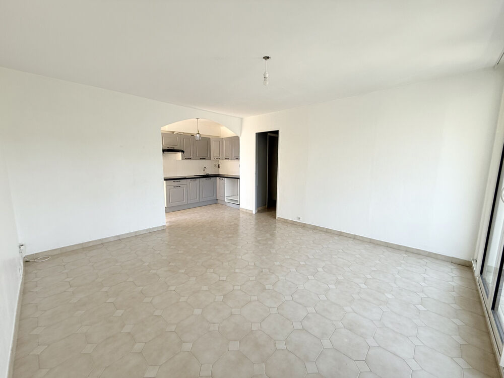 Vente Appartement Trés beau T4 de 63,77m2 LC,avec balcon Marseille 10