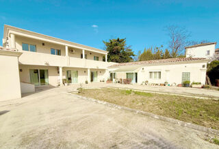  Maison � vendre 8 pi�ces 335 m�