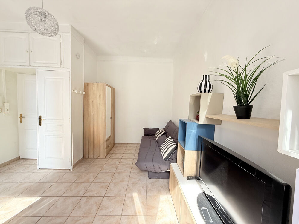 Vente Appartement Grand studio 25,45m2 Marseille 5