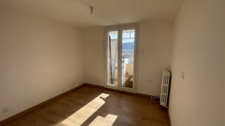 Appartement  vendre 4 pices 75 m