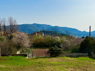  Maison � vendre 8 pi�ces 335 m�