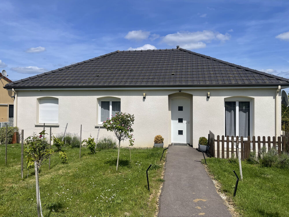 Maison de village MEUBLÉE T4 avec jardin