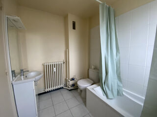  Appartement à louer 1 pièce 34 m²