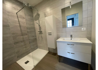  Appartement à louer 2 pièces 41 m²