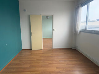  Appartement à louer 2 pièces 44 m²