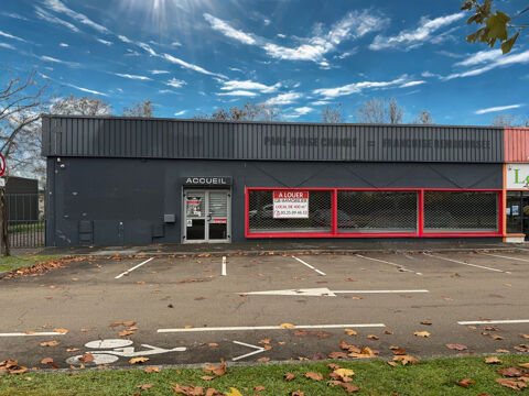 LOCAL COMMERCIAL DE 405 M2 2657 52100 Bettancourt la ferree