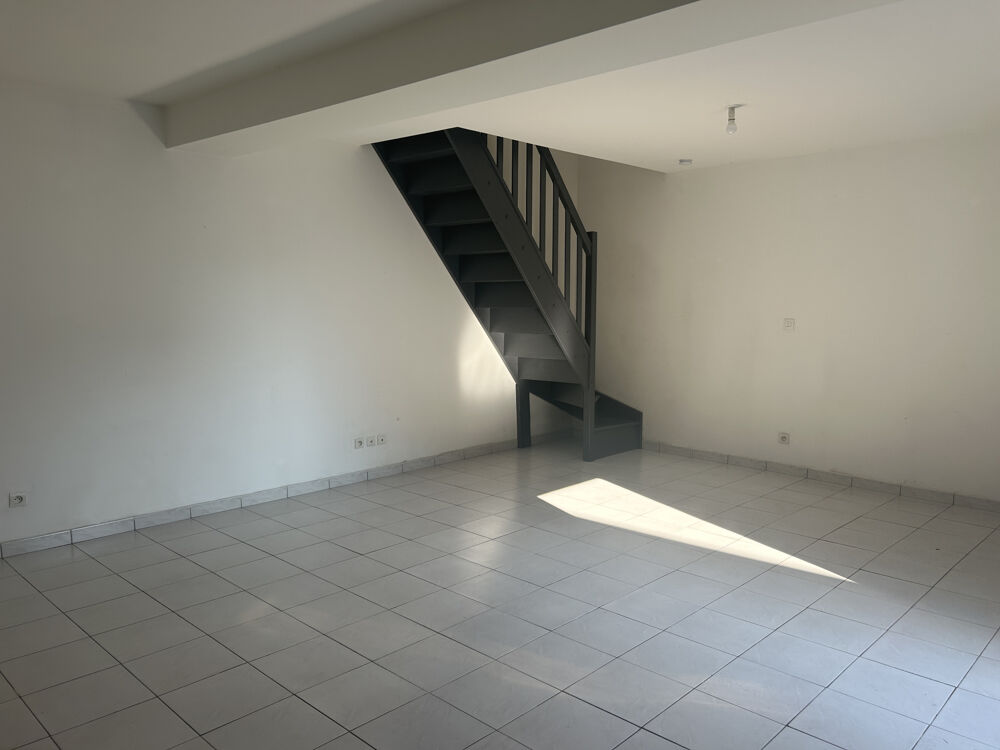Maison mitoyenne T3