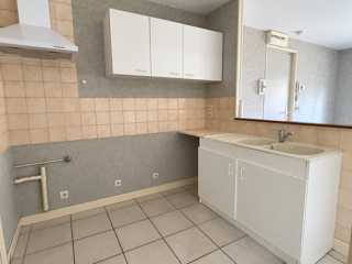  Appartement à louer 2 pièces 41 m²