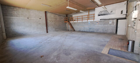 LOCAL D'ACTIVITE De 220 m2 1310 52100 St dizier