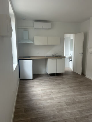  Appartement à louer 1 pièce 17 m²