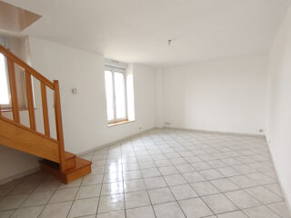  Appartement à louer 2 pièces 57 m²